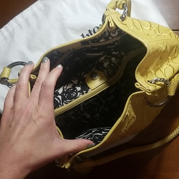 ⚠️SOLD⚠️Yellow Brighton leather bag/ SOLD! - Picture 2 of 9